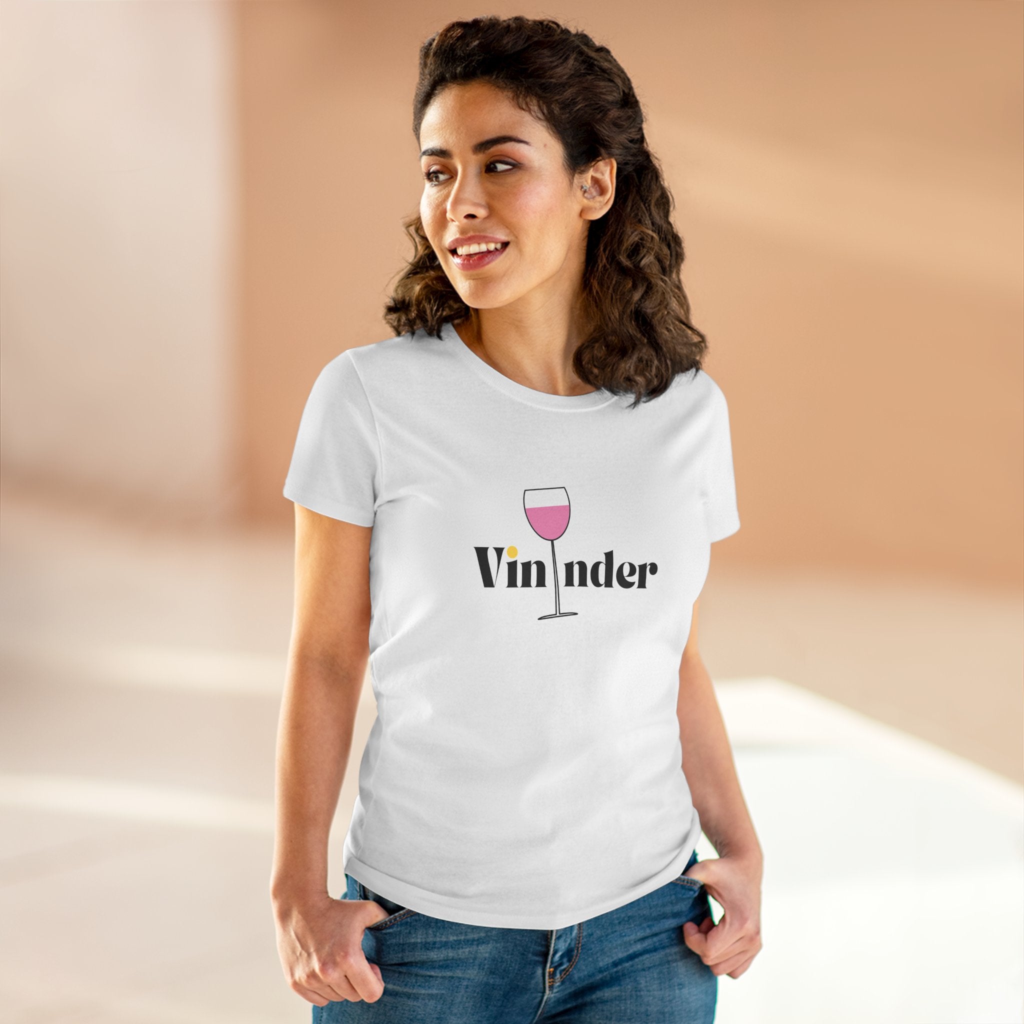 Vininder - T-shirt - Kropsnær pasform