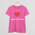 Friday I'm in Love - T-shirt - Kropsnær pasform